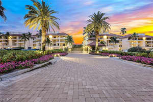 4400 Gulf Shore Boulevard, Naples, FL 34103 Sold 08/13/25