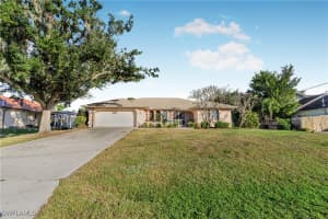 18090 Interlochen Lane, Alva, FL 33920 Sold 04/30/25