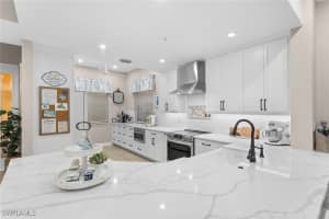 790 Elkcam Circle, Marco Island, FL 34145 - MLS#225000869