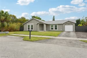 13702 282nd Terrace, Homestead, FL 33033 Sold 04/15/25