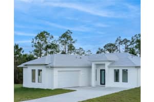 3902 5TH Street, Lehigh Acres, FL 33972 Sold 04/28/25