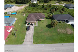 2026 Montana Circle, Labelle, FL 33935 Sold 02/11/25
