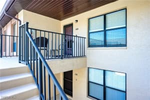 248 Pebble Beach Circle, Naples, FL 34113 Sold 04/07/25