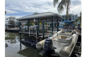 320 Lazy Way, Fort Myers Beach, FL 33931 - MLS#225001190