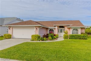 1824 Piccadilly Circus, Naples, FL 34112 Sold 04/14/25