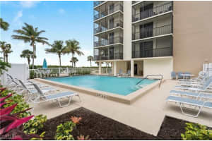 10475 GULF SHORE Drive, Naples, FL 34108-2053 - MLS#225001194