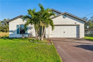 811 Lystra Ave, Fort Myers