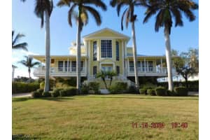4471 Grassy Point Blvd, Port Charlotte