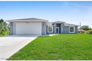 2513 74th Street, Lehigh Acres, FL 33971 Sold 03/27/25