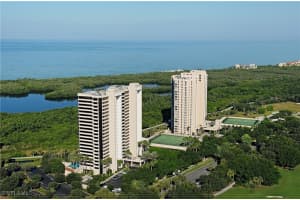 6825 Grenadier Boulevard, Naples, FL 34108 Sold 03/25/25