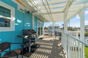 320 Bayland Road, Fort Myers Beach, FL 33931 Sold 02/18/25