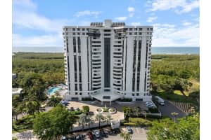 6001 Pelican Bay Boulevard, Naples, FL 34108 Sold 05/08/25