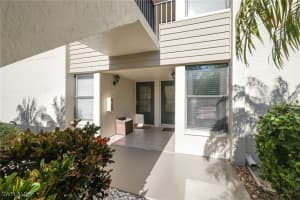 5585 Trailwinds Drive, Fort Myers, FL 33907 Sold 05/16/25
