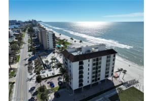 10633 Gulf Shore Drive, Naples, FL 34108 Sold 03/21/25