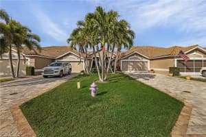 261 Stella Maris Dr S, Naples