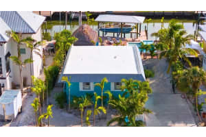 262 Ohio Avenue, Fort Myers Beach, FL 33931 Sold 03/04/25