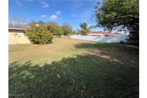 302 Arthur Avenue, Lehigh Acres, FL 33936 Sold 01/22/25