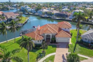 189 Richmond Court, Marco Island, FL 34145 Sold 06/26/25