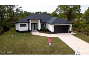 6005 Queen Avenue, Lehigh Acres, FL 33971 Sold 05/09/25