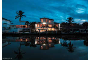 319 Lagoon Avenue, Naples, FL 34108 - MLS#225001882
