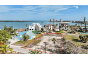 190 Estrellita Drive, Fort Myers Beach, FL 33931 Sold 05/23/25