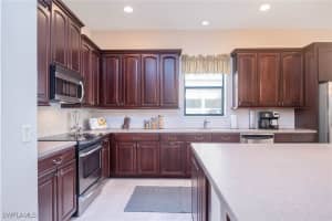 16432 Windsor Way, Alva, FL 33920 Sold 06/13/25