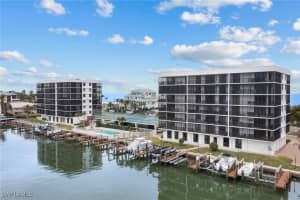 10482 Gulf Shore Drive, Naples, FL 34108 Sold 04/17/25