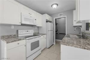 882 Hyacinth Street, North Fort Myers, FL 33903 Sold 02/14/25