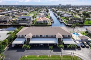 902 48th Terrace, Cape Coral, FL 33914 Sold 03/31/25
