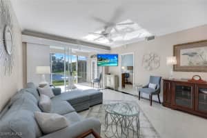 651 Wiggins Lake Drive, Naples, FL 34110 - MLS#225002474