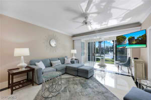 651 Wiggins Lake Drive, Naples, FL 34110 - MLS#225002474