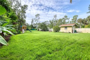 6120 English Oaks Lane, Naples, FL 34119 - MLS#225002510