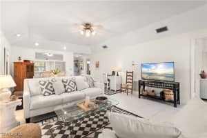 1833 Courtyard Way, Naples, FL 34112 - MLS#225002567