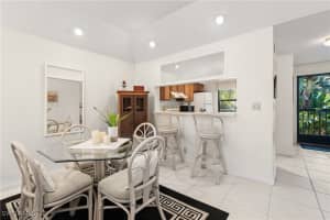 1833 Courtyard Way, Naples, FL 34112 - MLS#225002567