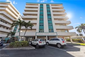 4807 Sunset Ct 405, Cape Coral