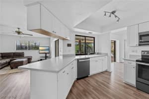 124 Forest Hills Boulevard, Naples, FL 34113 Sold 03/06/25