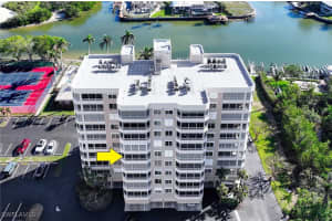 11116 Gulf Shore Drive, Naples, FL 34108 - MLS#225002788