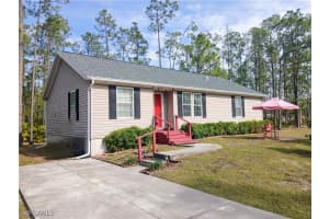 1403 13th Street, Lehigh Acres, FL 33972 Sold 02/12/25