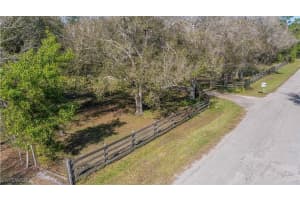 2426 + 2400 Phillips Road, Labelle, FL 33935 Sold 04/25/25