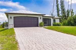 3519 Papaya St, St James City