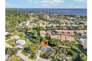 1832 Flamingo Dr, North Fort Myers