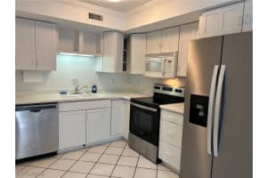 975 9th Avenue, Naples, FL 34102 Sold 04/04/25