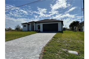 200 18th Street, Cape Coral, FL 33909 - MLS#225002988
