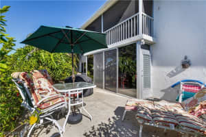 154 Penny Lane, Naples, FL 34112 Sold 04/30/25