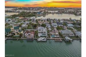 192 Tahiti Circle, Naples, FL 34113 Sold 03/18/25