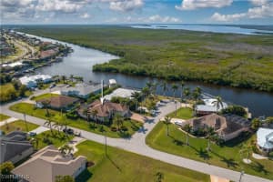 2900 29th Terrace, Cape Coral, FL 33914 Sold 05/05/25