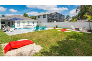 588 105th Avenue, Naples, FL 34108 - MLS#225003079
