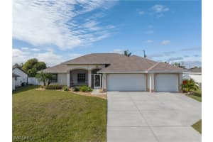 1006 8th Court, Cape Coral, FL 33991 Sold 04/10/25