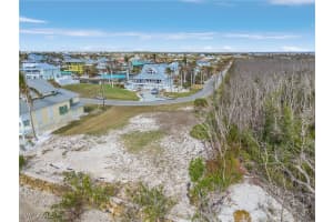 2288 Macadamia Lane, St James City, FL 33956 - MLS#225003238