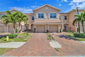 2722 Citrus St, Naples